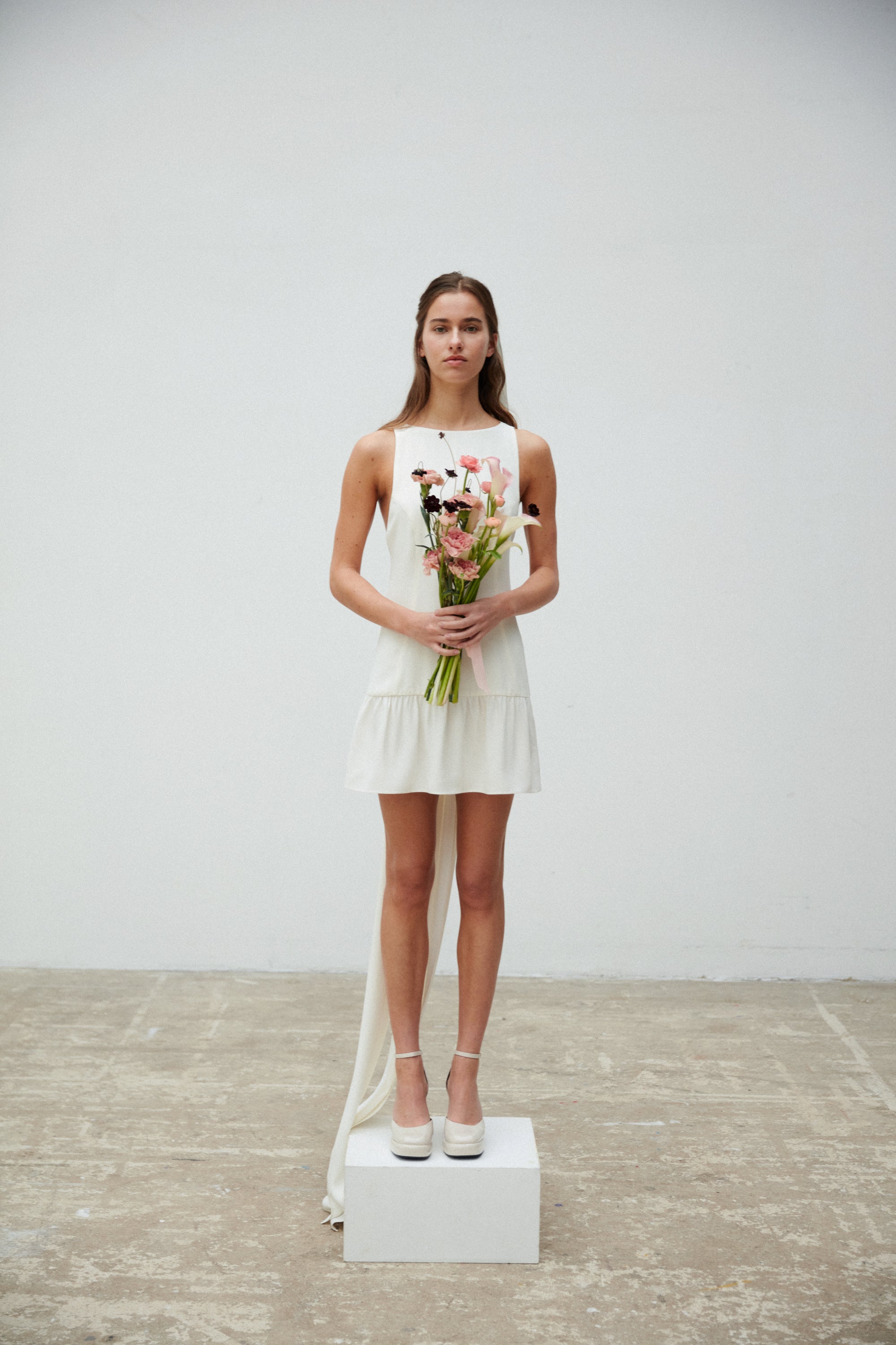 Robe Nice Robes de mariée courtes The Wedding Explorer Robe Nice Robes de mariée courtes The Wedding Explorer